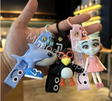 Итальянские игрушки-мемы, брелок 1