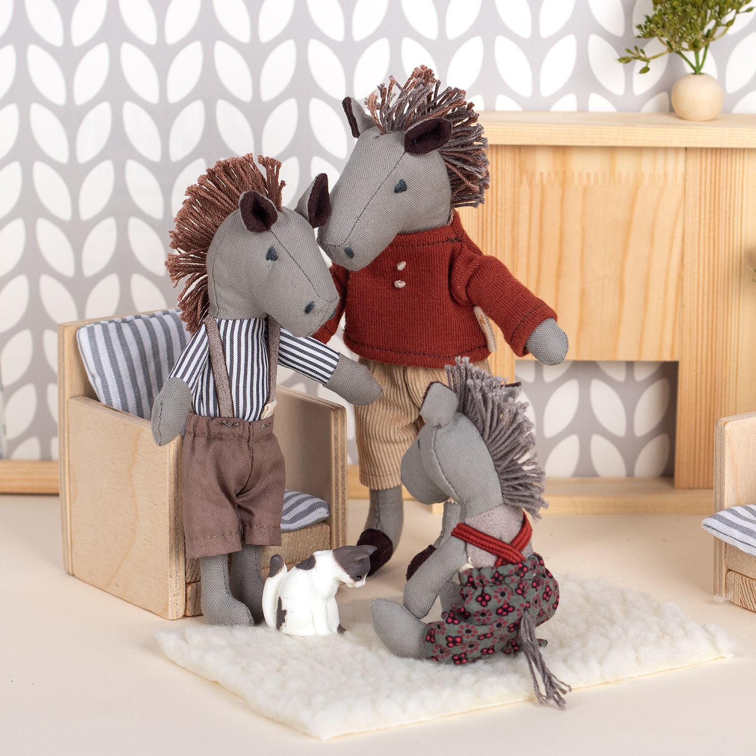 Мягкая игрушка лошадка Папа Оливер 4